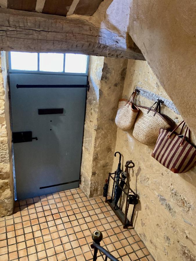 5 Star Rated Exclusive House In Village
