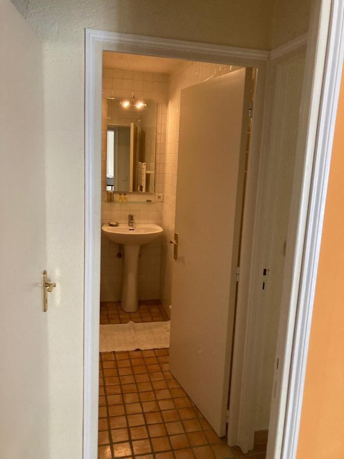 Villa 5 Star Rated Exclusive House In Village